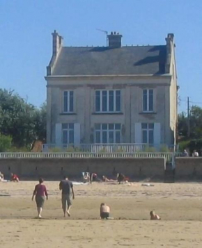 Maison à Asnelles avec accès direct aux plages du débarquement